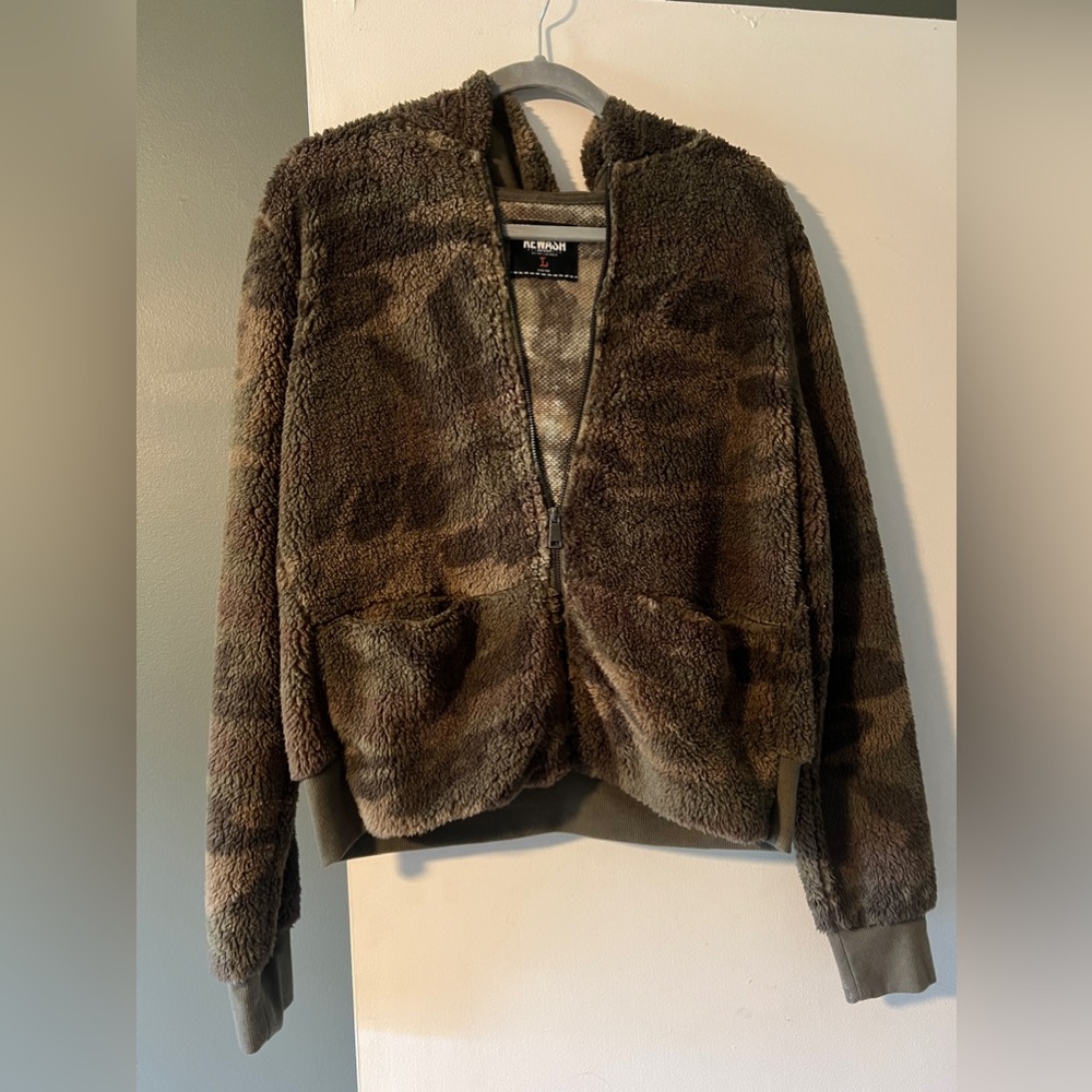 Camo Hooded Sweatshirt Large